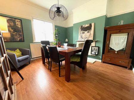 2 bedroom semi-detached house to rent - Photo 5