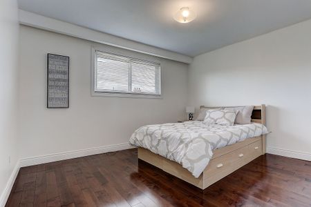 For Lease - 18 Faye Drive Unit# Main Unit, Toronto, Ontario - Photo 2