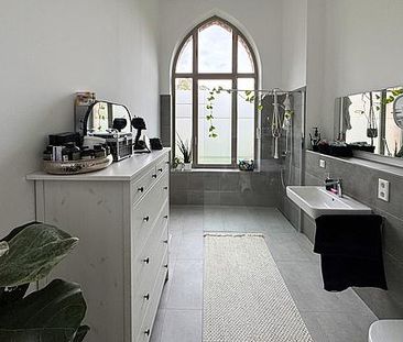 Elegantes Wohnen im Kloster - Gehobene 3 Zimmerwohnung mit zwei Bal... - Photo 1