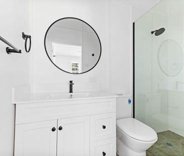 Beautifully Renovated Country Cottage - Photo 1