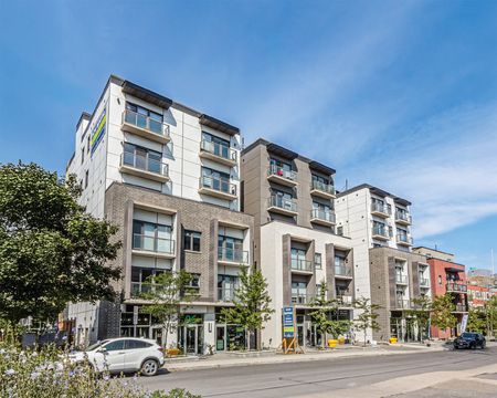 92 Hinton Avenue North - 004 - Photo 2