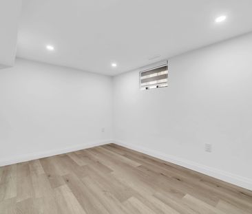 For Lease - 31A (Basement) Laurel Avenue, Toronto, Ontario - Photo 5
