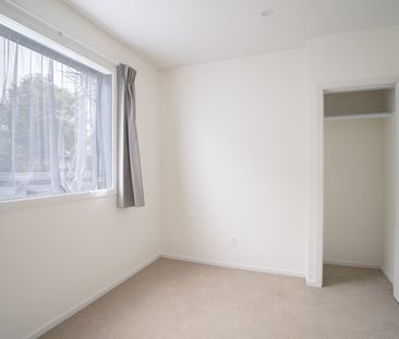 13/32 Dr Taylor Terrace, Johnsonville - Photo 3