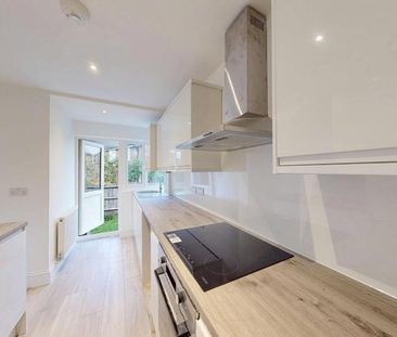 2 bedroom apartment to rent - Photo 6