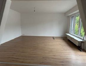 Moderne 4,5 Zimmerwohnung in zentraler Wohnlage zwischen Engelskirchen und Gummersbach - Foto 1