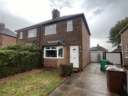 3 bedroom semi-detached house to rent - Photo 3