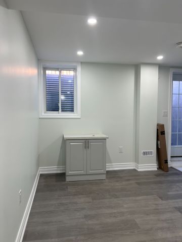 For Lease - 1430 Stillmeadow Lane, Pickering, Ontario - Photo 2