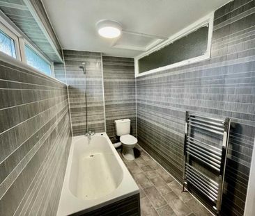 3 bedroom terraced house to rent - Photo 6