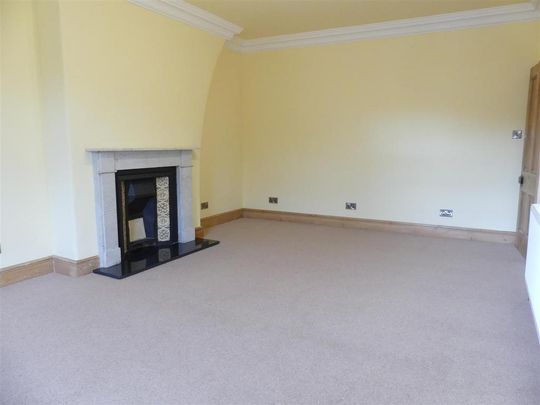 2 bedroom maisonette to rent - Photo 1