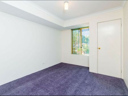 Well Presented House in Great Location - Photo 5