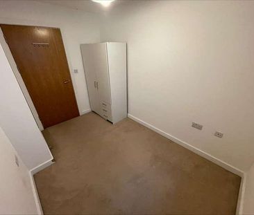 Bedroom Apartment - Central Luton - Unfurnished - Gas Central Heati... - Photo 4