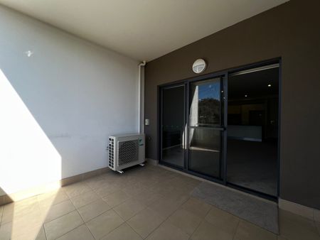 11/29 State Circle, Deakin ACT 2600 - Apartment For Rent | Domain - Photo 2