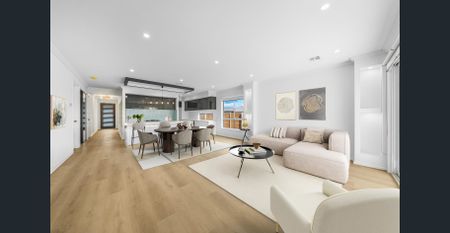 Brand New 5 Bedroom Impeccable Family Living – Style, Space & Sophistication! - Photo 4