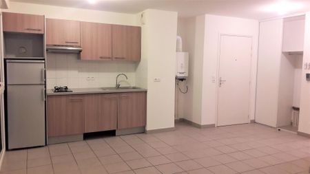 location Appartement T3 DE 65.4m² À SARTROUVILLE - Photo 4