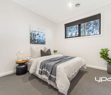 Stylish Low Maintenance Home - Photo 2