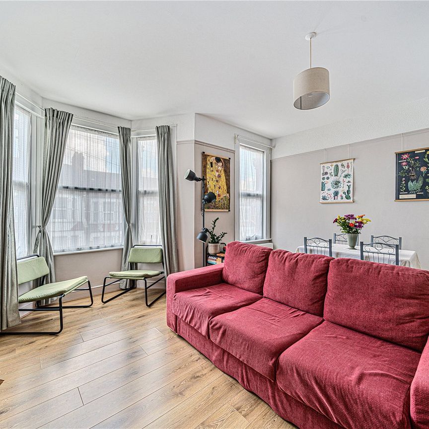Abbotsford Avenue, N15, London - Photo 1