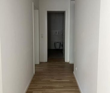 Liebevoll und modern sanierte Wohnung im Erstbezug! Erker, FuÃbode... - Photo 1