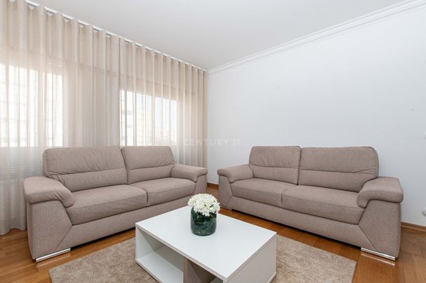 🏡 Apartamento T3 Mobilado para Arrendamento – Ribeirada, Odivelas - Photo 1