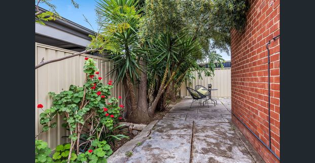 Comfortable Living in the Heart of Enfield - Photo 1