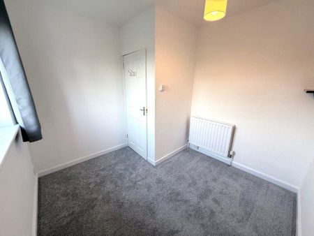 4 bedroom house to rent - Photo 3