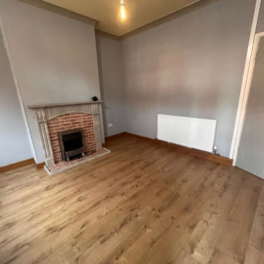 Aldersley Road, Wolverhampton, WV6 - Photo 1