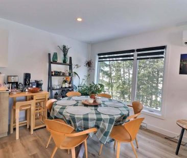 Superbe 4 1/2 Situé Au 984 Rue Lamarche - Photo 3