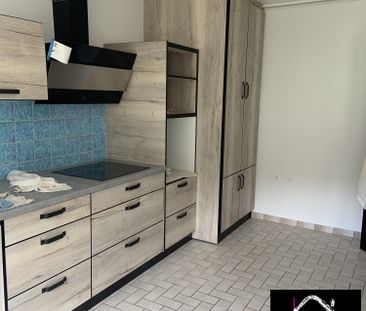 Location Appartement 5 pièces 122m² ST AVOLD 57500 - Photo 2