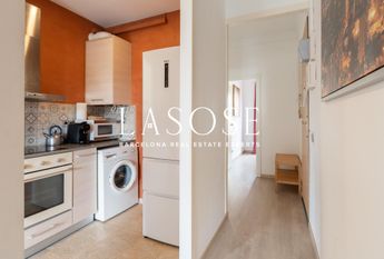 Apartment 63m² with terrace to rent in Dreta de l'Eixample, Barcelona