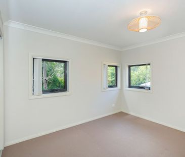 MODERN 3-BEDROOM TOWNHOUSE IN KINGFISHER GROVE ESTATE - CONTEMPORAR... - Photo 2