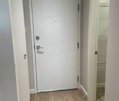 1 bedroom, Refrigerator, 100% Smoke-Free - Photo 3