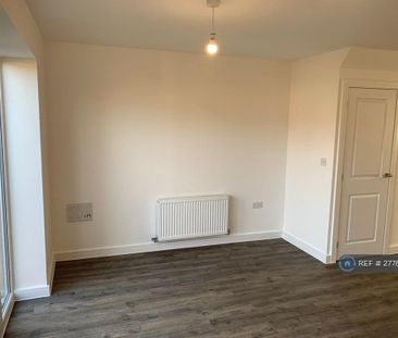 3 bedroom terraced house to rent - Photo 2