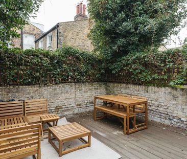 2 bedroom terraced house to rent - Photo 1