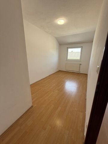 Gepflegte 2-Zimmer Wohnung in Kottingbrunn, 61m², 2. Etage, nur 759,99 € Miete! - Foto 2