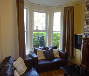 16 Deramore Avenue, Belfast, BT7 3ER - Photo 3