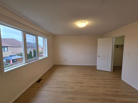 For Lease - 4859 Marble Arch Mews, Mississauga, Ontario - Photo 4