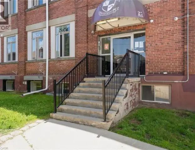27 BRIDGE Street Unit# 304 | 27 BRIDGE Street Unit# 304, Brantford - Photo 1