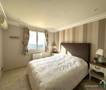 Villa climatisée pour 8 personnes avec piscine et vue mer à La Lond... - Photo 2