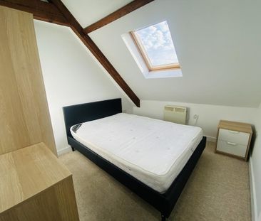 2 bedroom apartment to rent - Photo 5