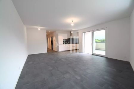 New 4.5-room apartment for rent in Monthey - Photo 2