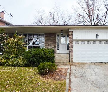 For Lease - 16 Wyvern Road Unit# Basement A, Toronto, Ontario - Photo 5