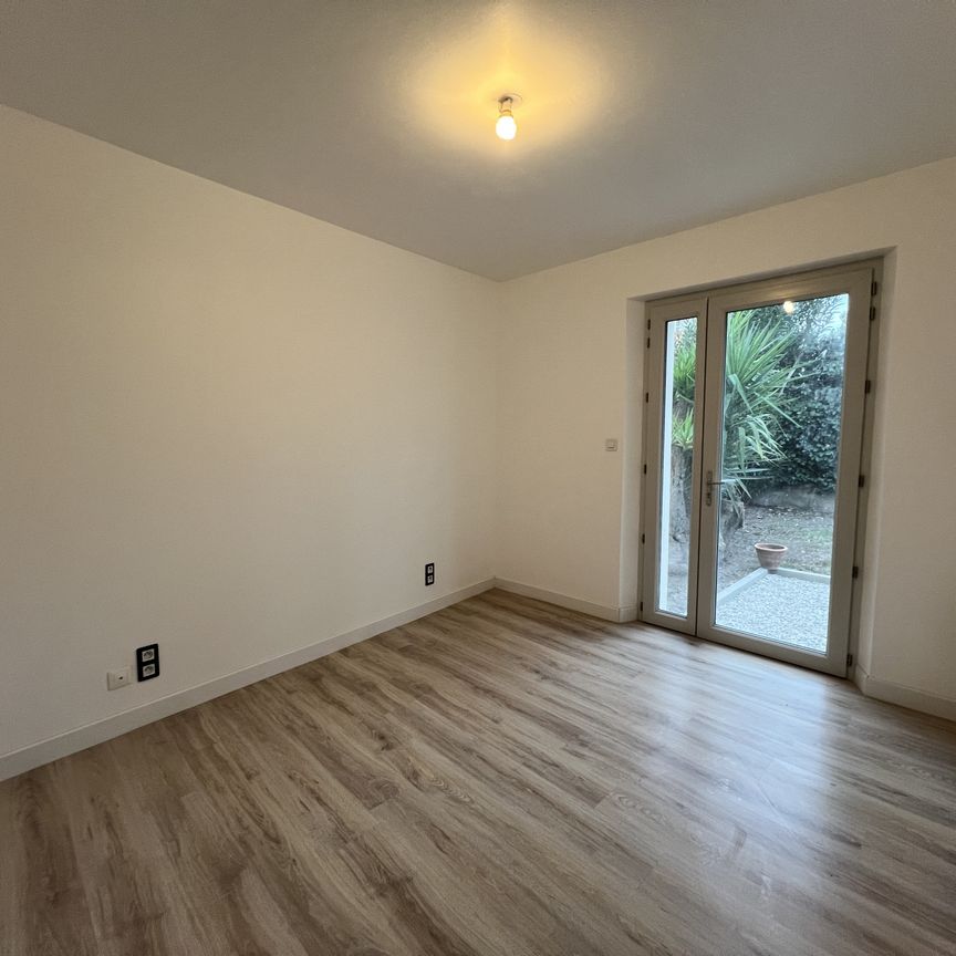 Location Appartement 3 pièces 51m² NARBONNE 11100 - Photo 1
