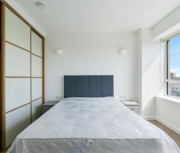 1 bedroom flat to rent - Photo 6