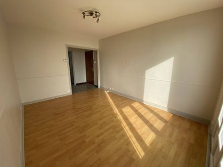 Location appartement 3 pièces 51 m² à Romans-sur-Isère (26100) - Photo 4