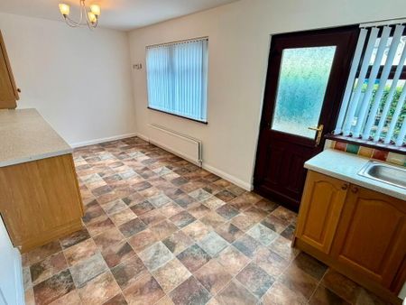 13 Mournebeg Way, Newtownabbey, BT37 9LX - Photo 4