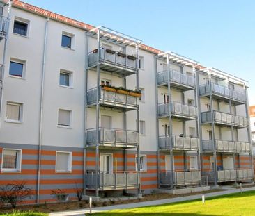 2-Zimmer-Wohnung am Nordostbahnhof mit Balkon im 3. Stock - Foto 1