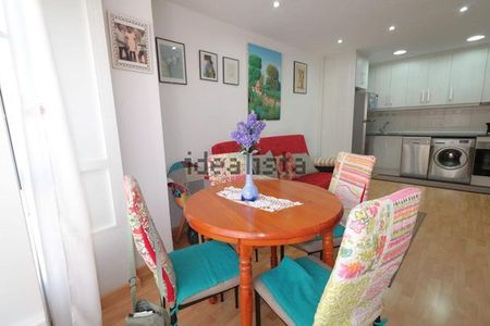 Alquiler de piso en Calle Valencia - Photo 3