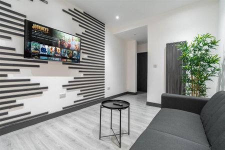 1 bedroom detached house to rent - Photo 3