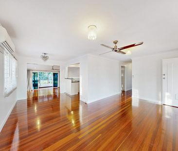 Stunning Freshly Renovated Home in the Mansfield Catchment. - Photo 3