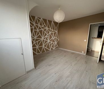 Location Appartement 3 pièces 58m² - Photo 3