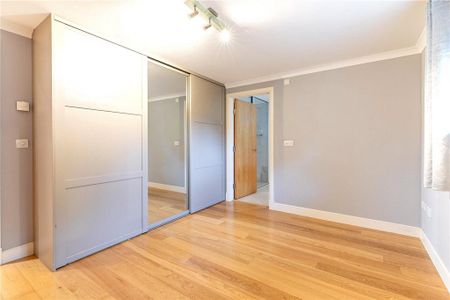 5 bedroom detached house to rent - Photo 5